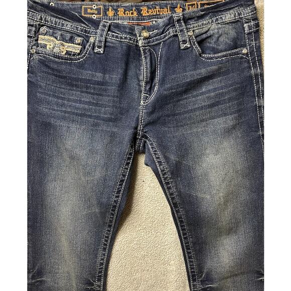 Rock Revival Betty Easy Boot Stretch Rhinestone Embroidery Pockets Jean Size 34 - Picture 2 of 10